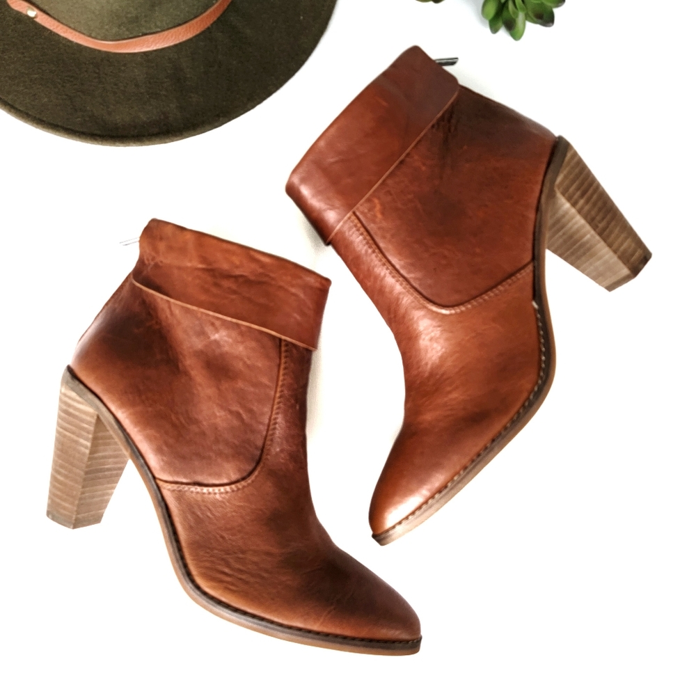 Lucky Brand | Nycott Leather Booties in Whisky Size 10